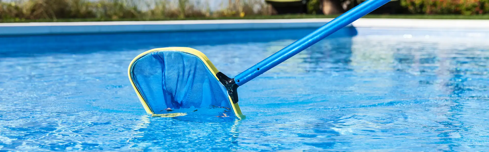 Swimming Pool Cleaning Services in Orlando FL