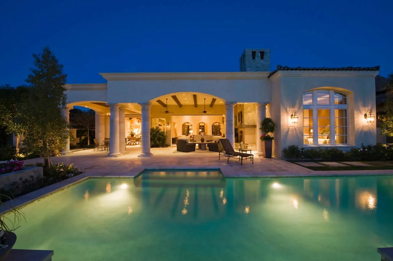 IntelliCenter® Pool Control System